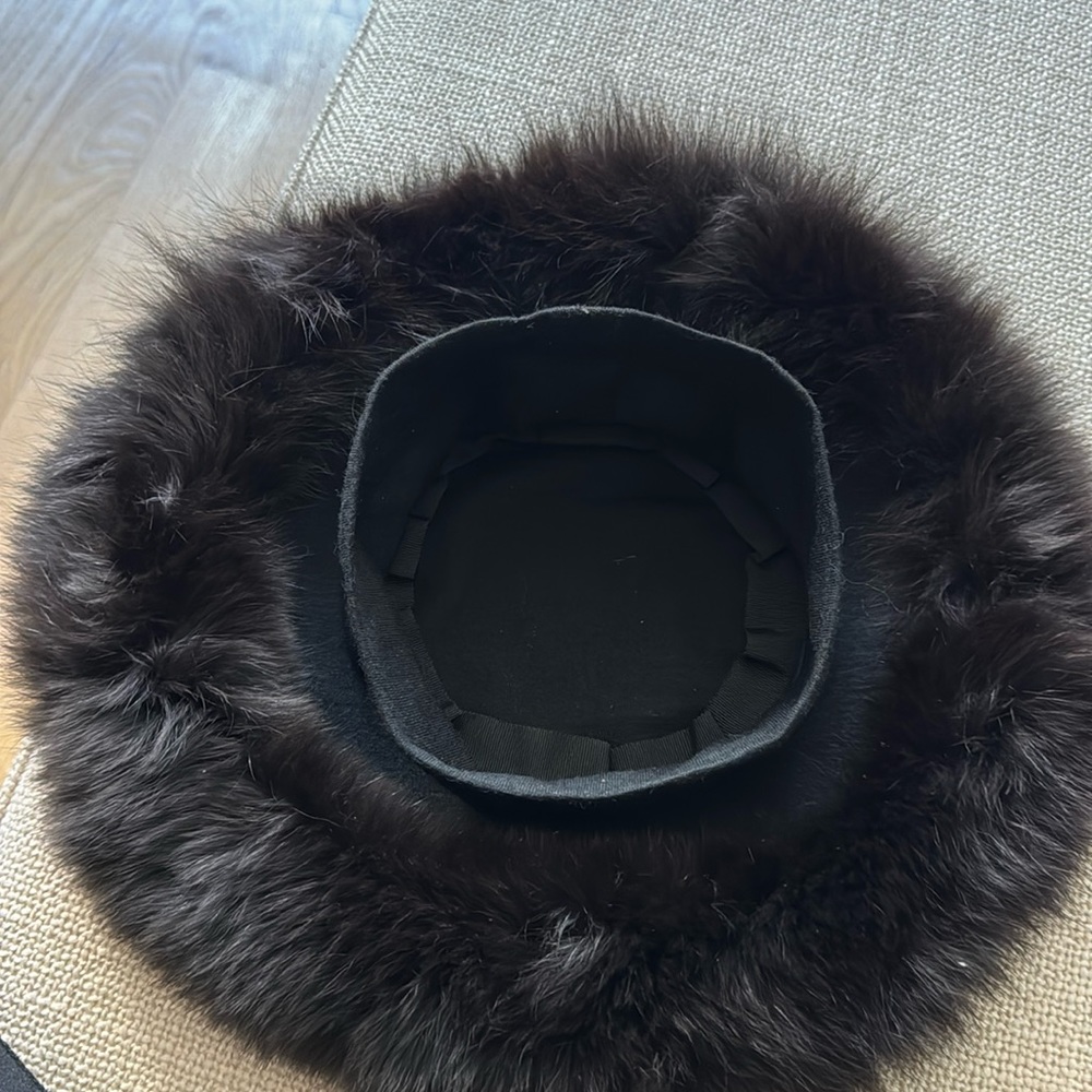 Dramatic Fur Trim Wool Hat - WINTER CLOSEOUT - Picture 4 of 6